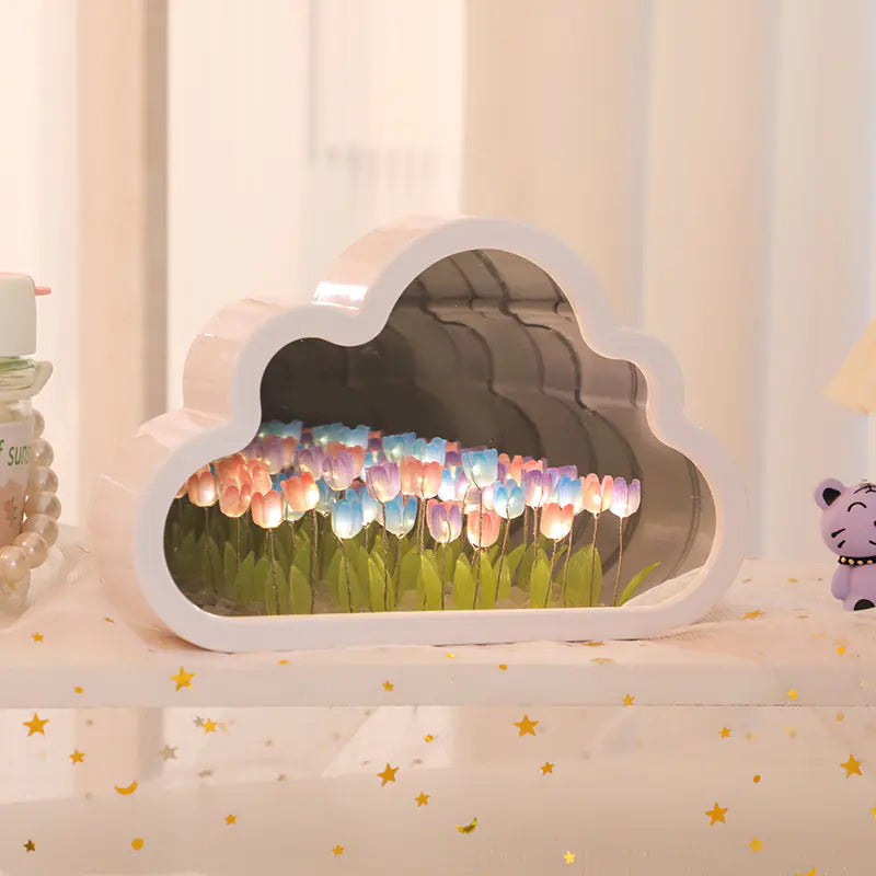 Cloud Tulip Small Night Lamp