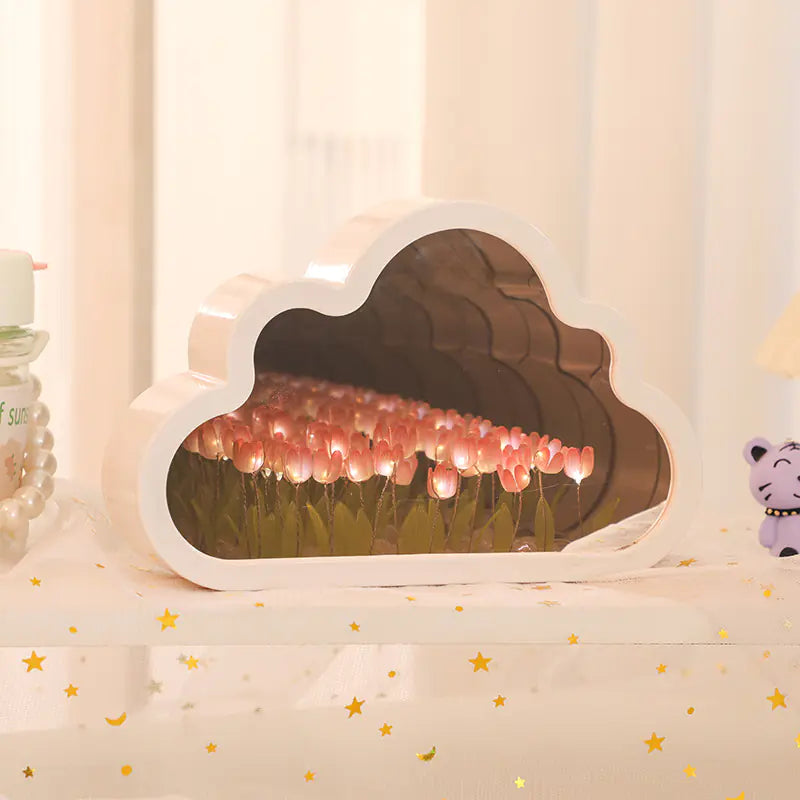 Cloud Tulip Small Night Lamp